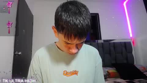 Mr Daren online show from March 2025 05:57:02 PM