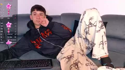 Mr Daren online show from November 2025 07:37:01 PM