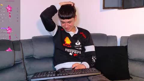 Mr Daren online show from November 2025 08:18:02 PM