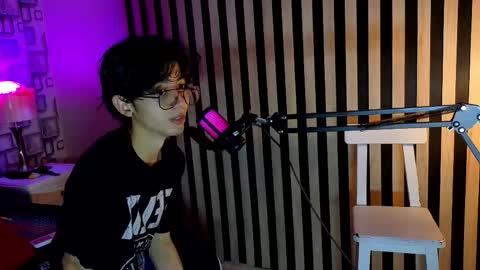 Sebastin online show from April 2026 12:07:01 PM