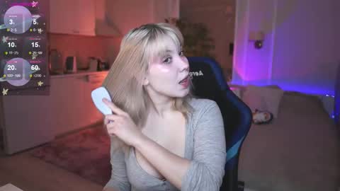 Snapshot of twinkle_toes_ chatting on November 2025 11:00:02 AM Eva online show from November 2025 11:00:02 AM