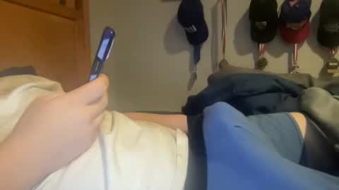 Snapshot of twinkmikexxx12 chatting on December 2024 09:22:02 PM mike online show from December 2024 09:22:02 PM