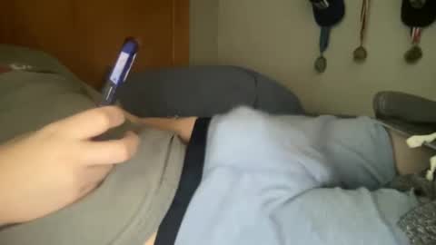 Snapshot of twinkmikexxx12 chatting on January 2025 03:20:01 PM mike online show from January 2025 03:20:01 PM