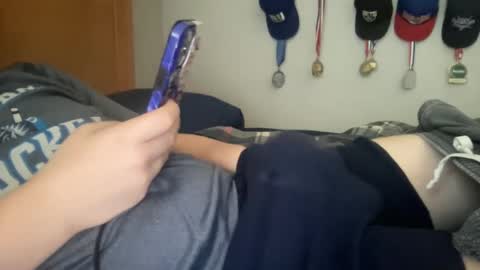 Snapshot of twinkmikexxx12 chatting on February 2025 03:26:01 PM mike online show from February 2025 03:26:01 PM