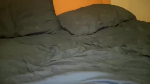 Snapshot of twinkmikexxx12 chatting on February 2025 07:05:02 PM mike online show from February 2025 07:05:02 PM