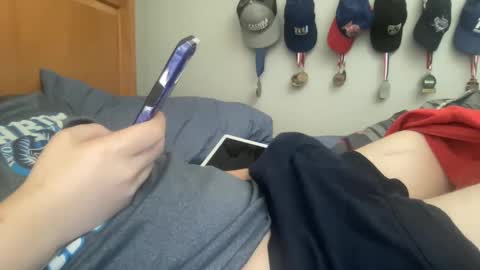 Snapshot of twinkmikexxx12 chatting on September 2025 04:18:01 PM mike online show from September 2025 04:18:01 PM