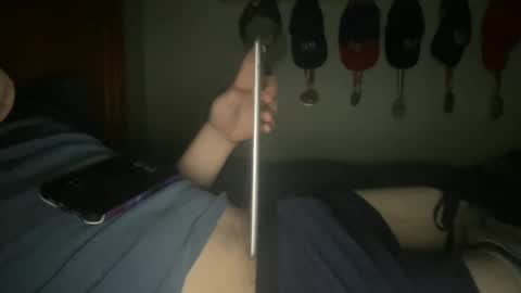 Snapshot of twinkmikexxx12 chatting on September 2025 10:14:01 PM mike online show from September 2025 10:14:01 PM