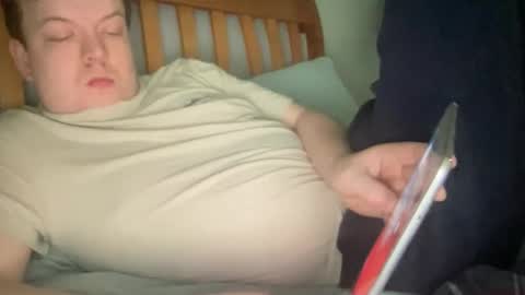 Snapshot of twinkmikexxx12 chatting on May 2026 03:52:02 PM mike online show from May 2026 03:52:02 PM
