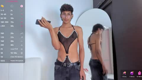 twinksboys_23 online show from May 2026 12:55:02 PM