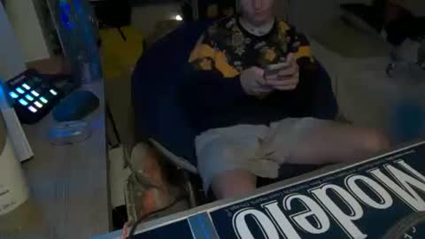 shytwink online show from September 2025 05:09:01 AM