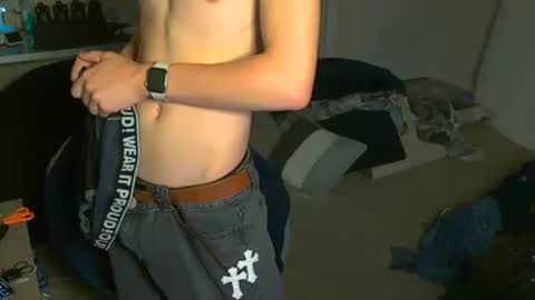 shytwink online show from September 2025 02:54:01 PM