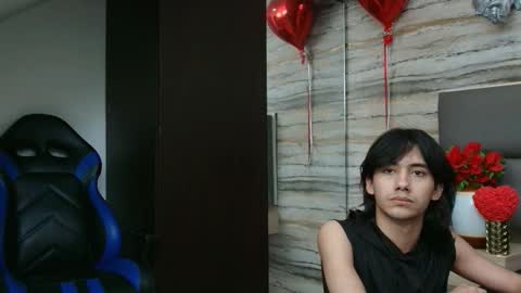 Snapshot of twinslovers_ chatting on February 2026 03:46:02 AM twinslovers_ online show from February 2026 03:46:02 AM