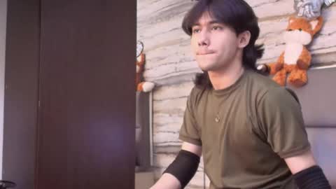 twinslovers_ online show from May 2026 03:57:01 AM