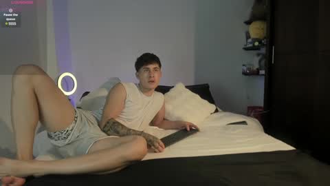 Snapshot of twintease chatting on January 2025 05:35:02 PM twintease online show from January 2025 05:35:02 PM