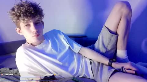 TwiShadow online show from March 2026 09:41:01 PM