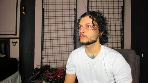 Snapshot of twisted_fantasy_ chatting on January 2025 12:18:01 PM Clio Tadeo online show from January 2025 12:18:01 PM