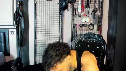 Snapshot of twisted_fantasy_ chatting on February 2026 03:27:02 AM Clio Tadeo online show from February 2026 03:27:02 AM