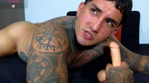 Snapshot of twonaugthy77 chatting on March 2026 09:41:01 PM Angel online show from March 2026 09:41:01 PM