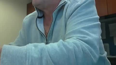 Snapshot of twopeopleinlove chatting on February 2025 08:30:01 PM Twopeopleinlove online show from February 2025 08:30:01 PM