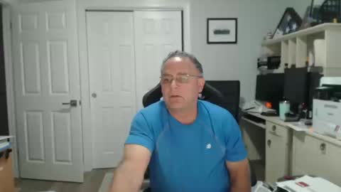 Snapshot of twopeopleinlove chatting on October 2025 12:26:01 PM Twopeopleinlove online show from October 2025 12:26:01 PM