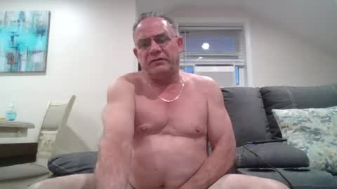Twopeopleinlove online show from June 2026 08:44:02 AM