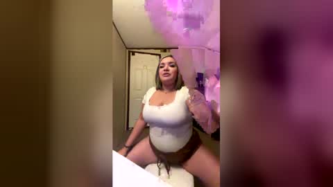 twosmallholes42 online show from July 2026 04:26:02 AM