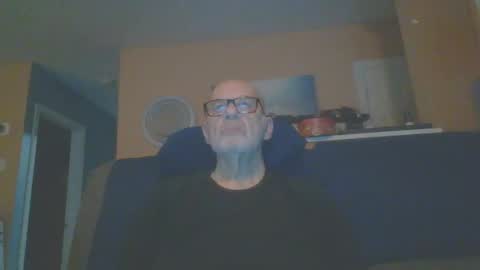 twstone online show from February 2025 02:36:02 AM