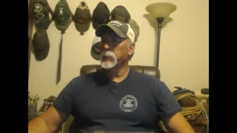 Snapshot of txlobo60 chatting on March 2026 11:52:02 PM txlobo60 online show from March 2026 11:52:02 PM