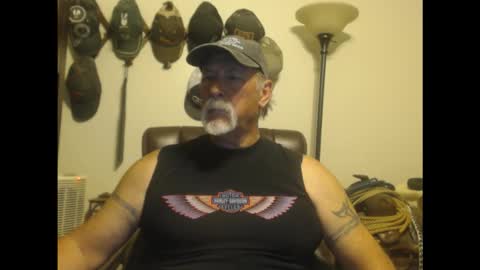 Snapshot of txlobo60 chatting on March 2026 12:14:02 AM txlobo60 online show from March 2026 12:14:02 AM