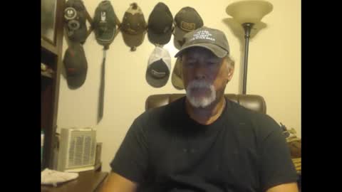 Snapshot of txlobo60 chatting on March 2026 11:44:01 PM txlobo60 online show from March 2026 11:44:01 PM