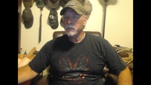 Snapshot of txlobo60 chatting on July 2026 10:40:02 PM txlobo60 online show from July 2026 10:40:02 PM