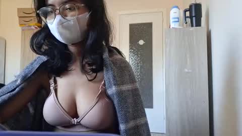 tyaca7748 online show from April 2026 01:52:01 PM