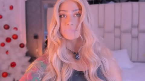  TYLA  online show from December 2025 03:34:01 AM