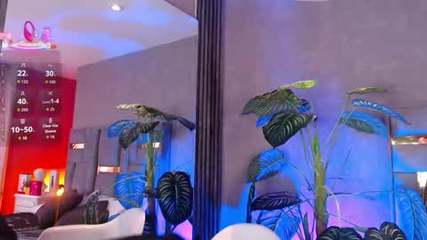 tyla_ks online show from January 2026 08:03:01 PM