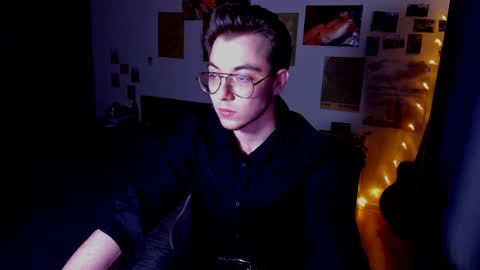 tyler berg online show from May 2026 01:00:01 AM