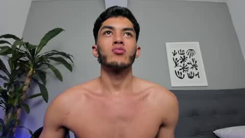 Tyler Fox online show from May 2026 08:25:01 PM