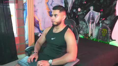 Tyler online show from October 2025 08:43:02 PM