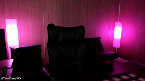 Tyler Chase online show from March 2026 12:27:01 AM