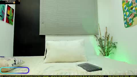 tylergiuseppe_ online show from February 2025 10:25:01 PM