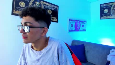   online show from December 2024 09:42:01 AM