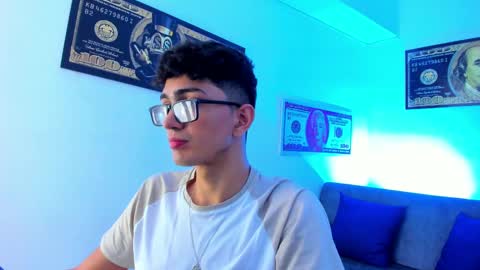   online show from January 2025 02:46:01 AM