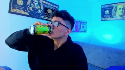   online show from January 2025 02:50:02 AM