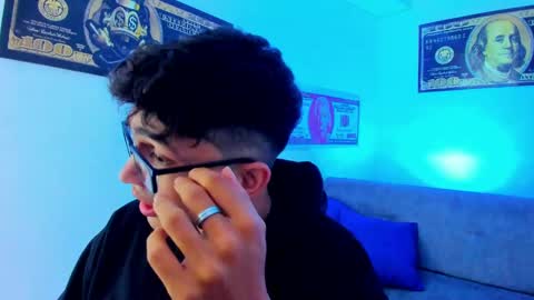   online show from January 2025 06:34:02 AM