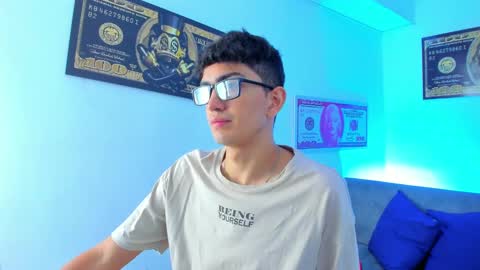   online show from January 2025 03:09:01 AM