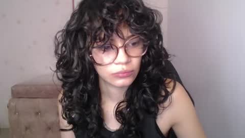 Snapshot of tyna_ch chatting on July 2026 12:47:01 PM TYNA online show from July 2026 12:47:01 PM