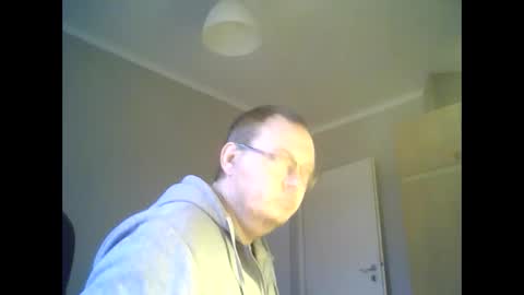 Snapshot of tyradi1991 chatting on December 2024 01:05:02 PM tyradi1991 online show from December 2024 01:05:02 PM