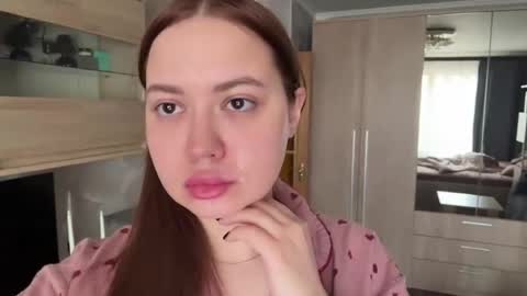 Snapshot of tysha_cute chatting on April 2026 10:20:02 AM Sofia online show from April 2026 10:20:02 AM