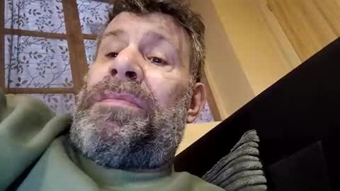 tyson2512 online show from March 2026 06:14:02 PM