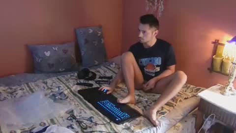 Snapshot of tysonhotswe chatting on April 2026 12:32:01 PM Dennis Nadarevic online show from April 2026 12:32:01 PM