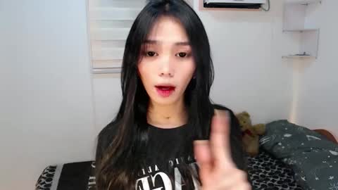 Snapshot of ughliah chatting on October 2025 01:41:01 PM urbbgirl alliah online show from October 2025 01:41:01 PM